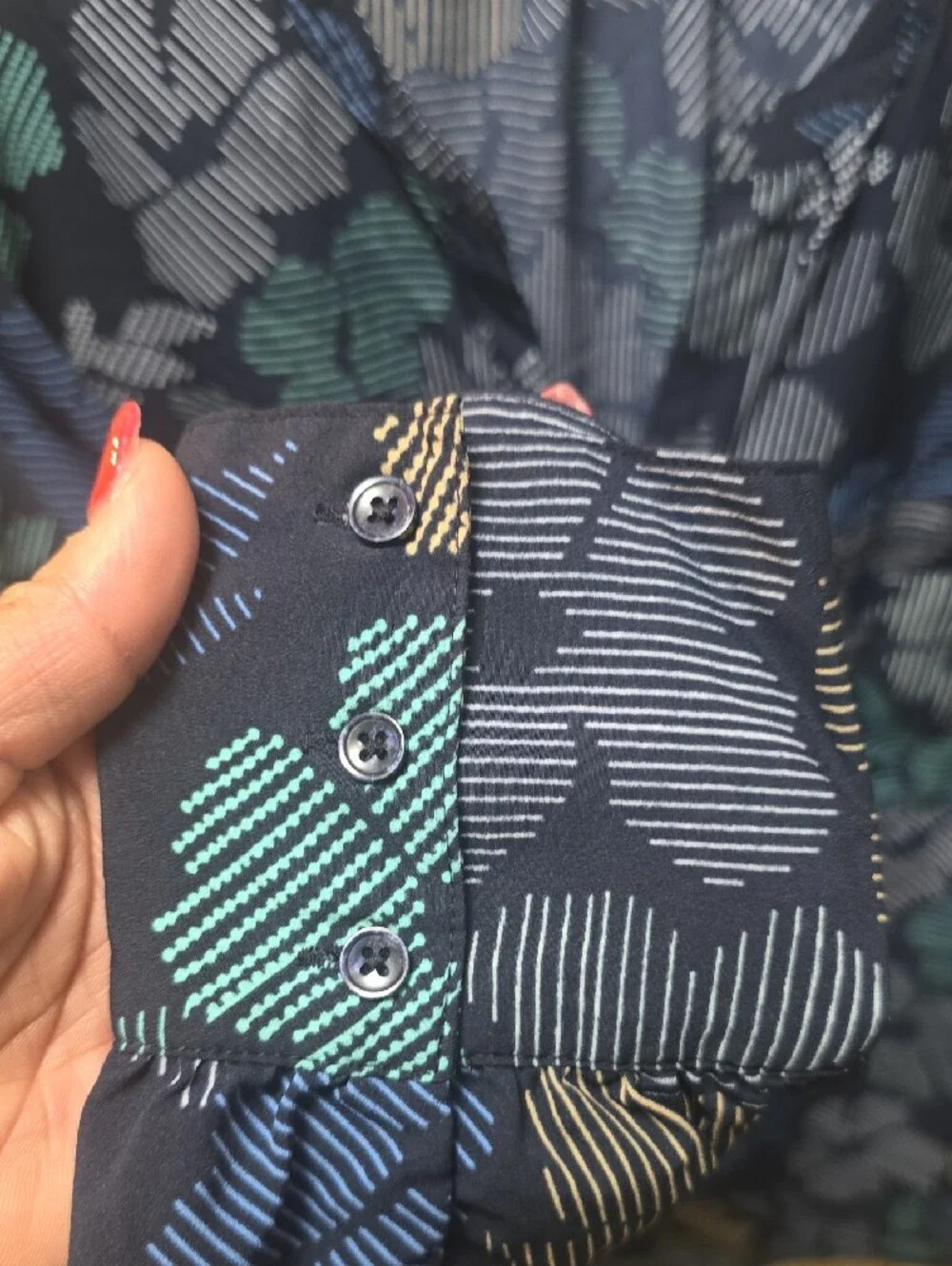 A New Day | Women's | Navy | Floral Print | V-Neck Blouse | Size XXL - Picture 3 of 6